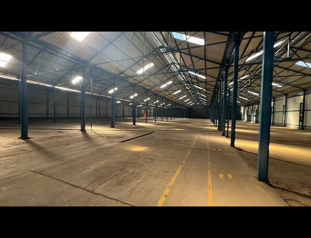 5,665M² WAREHOUSE TO LET IN PRETORIA INDUSTRIAL